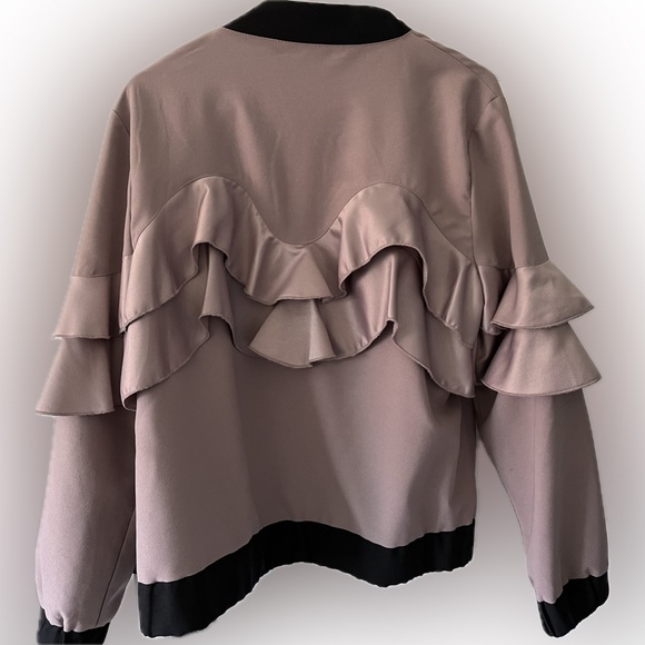 Bomber jacket - Picture 2 of 3